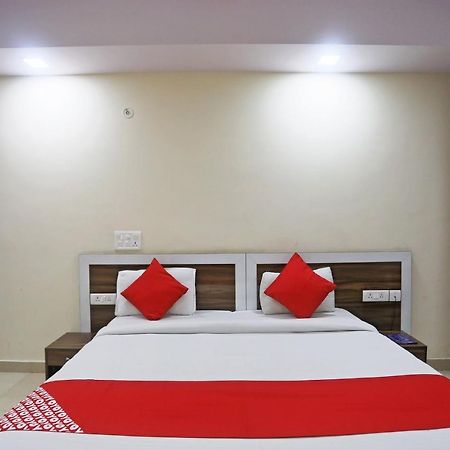 Hotel Rampal Palace Új-Delhi Kültér fotó